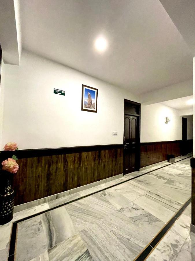 Hotel Rollingrang Кальпа Экстерьер фото