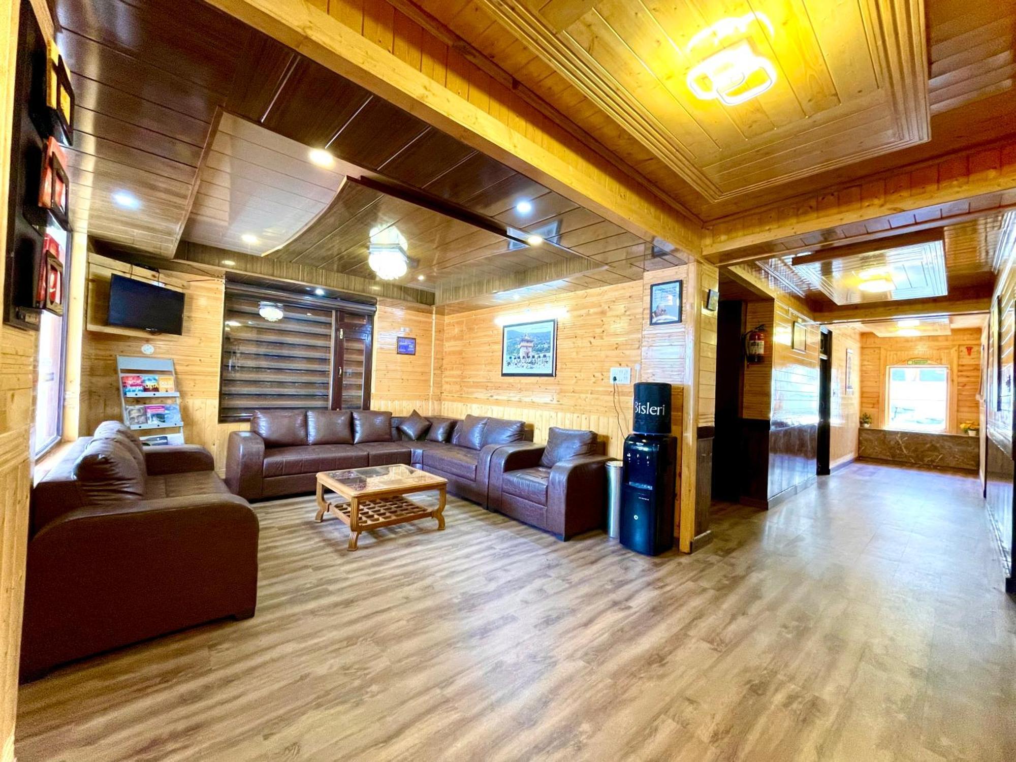 Hotel Rollingrang Кальпа Экстерьер фото